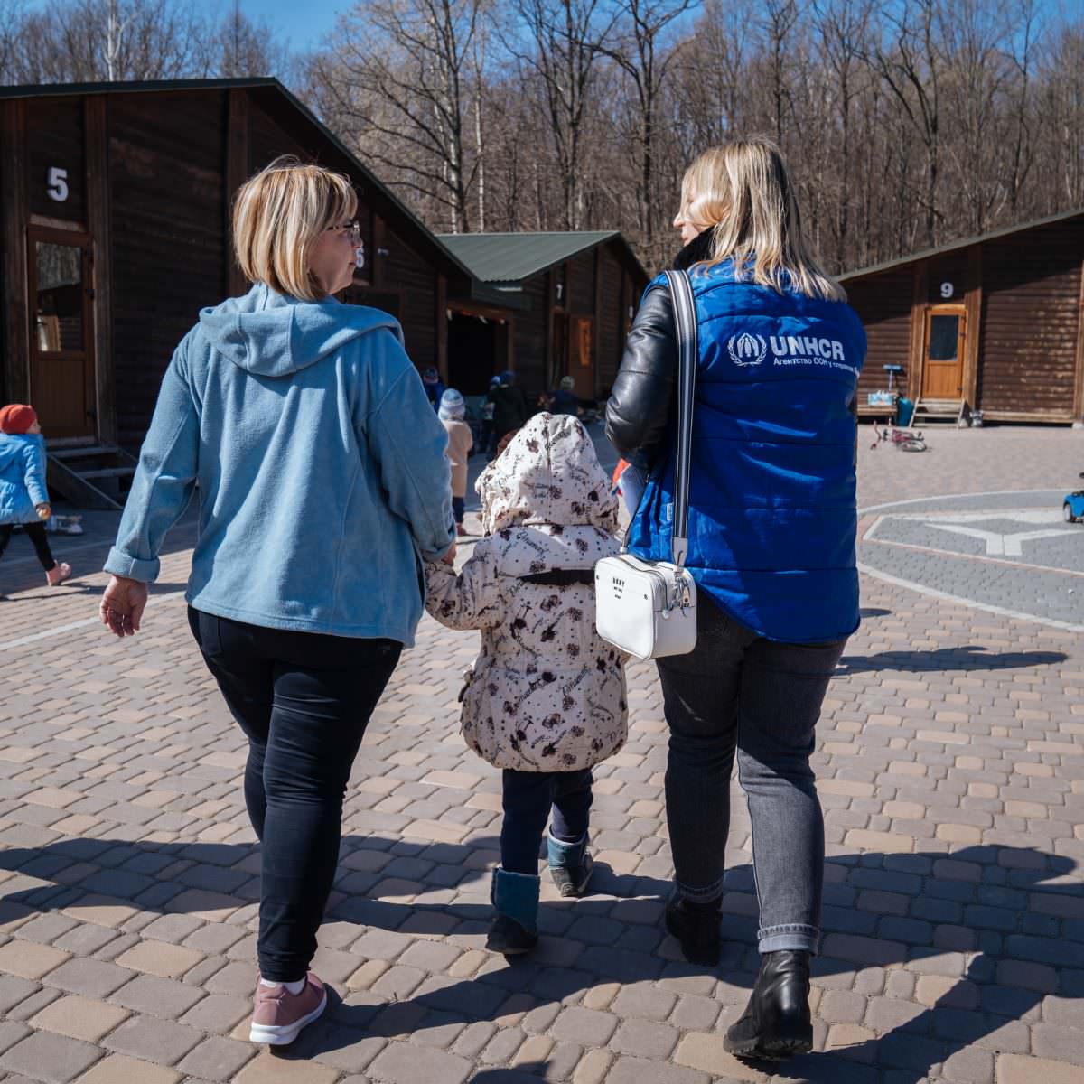 UNHCR staff conduct a needs assessment at the “Your Camp” reception centre in the Chernivtsi region in western Ukraine. The centre hosts people fleeing hostilities and shelling in northern and eastern regions of Ukraine. UNHCR has provided bed linen at the centre which hosts 200 displaced people per day. ; UNHCR has been present in Ukraine since 1994, working closely with the Ukrainian government and civil society in responding to forced displacement. It works closely with local authorities and humanitarian partners. Efforts are focused on protection, shelter, and cash and in-kind assistance. More than 4.5 million refugees have fled to neighbouring countries since the war started on 24 February 2022. Inside the country, more than 7 million people are estimated to have been displaced.